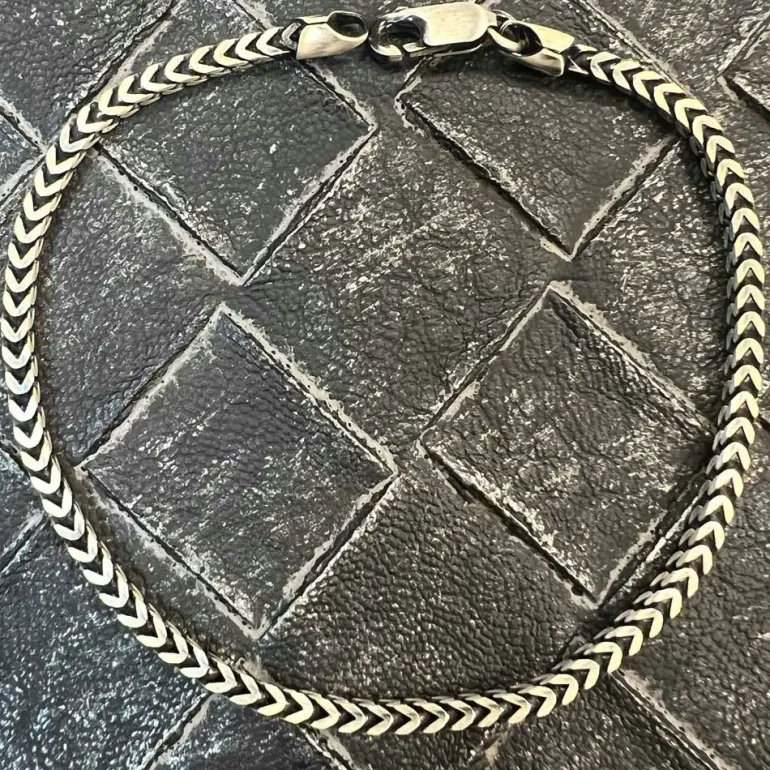 Fyrkantig Francolänk Oxiderat Silver - Armband