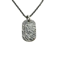Hänge Uneven Round Oxiderat Silver
