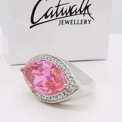 Ring Oval Pink Sparkling Silver