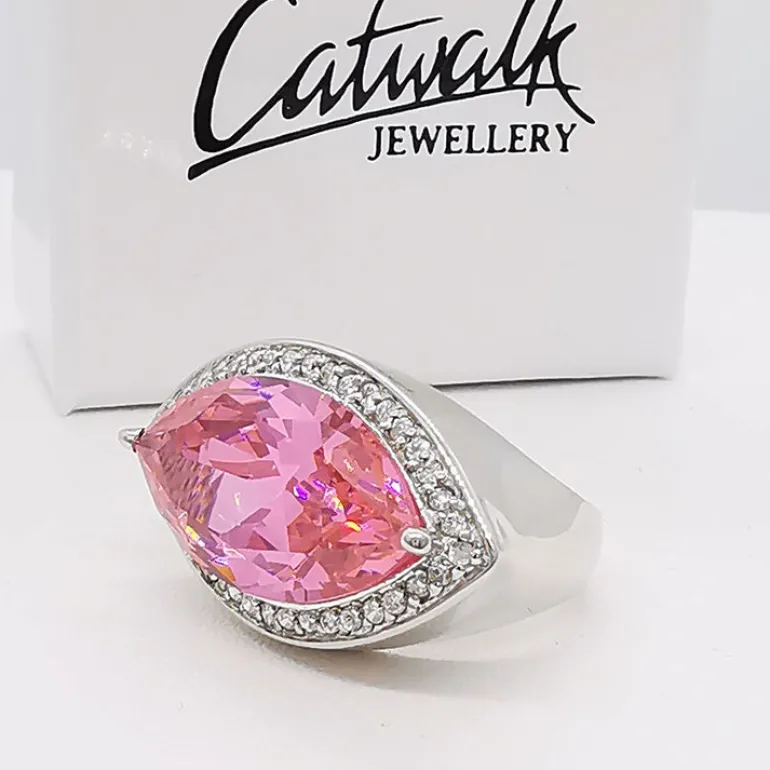 Ring Oval Pink Sparkling Silver