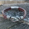 Tvåradigt läderarmband med steel-lås - Brunt